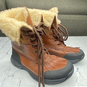 UGG Australia Kids size 2 Vibram SN 5209 Waterproof Boots Brown